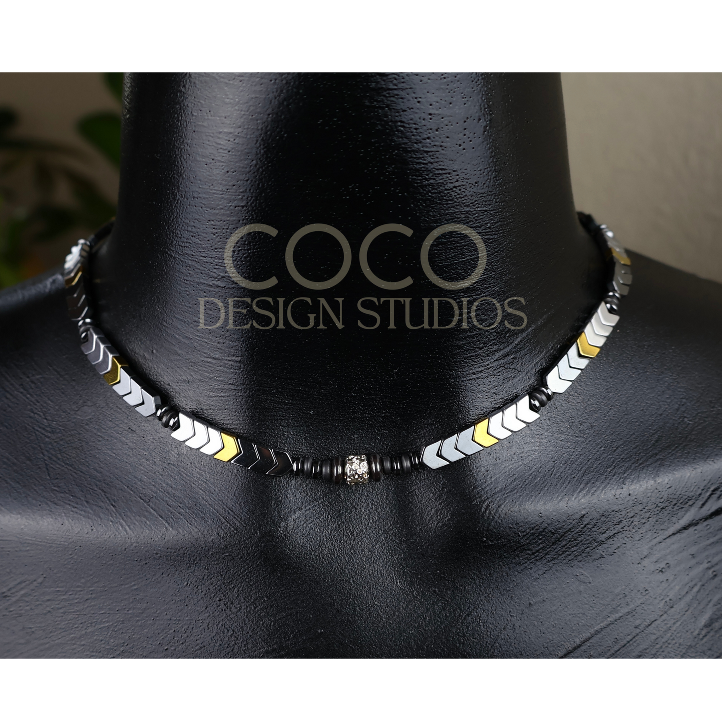 Hematite Arrows Necklace