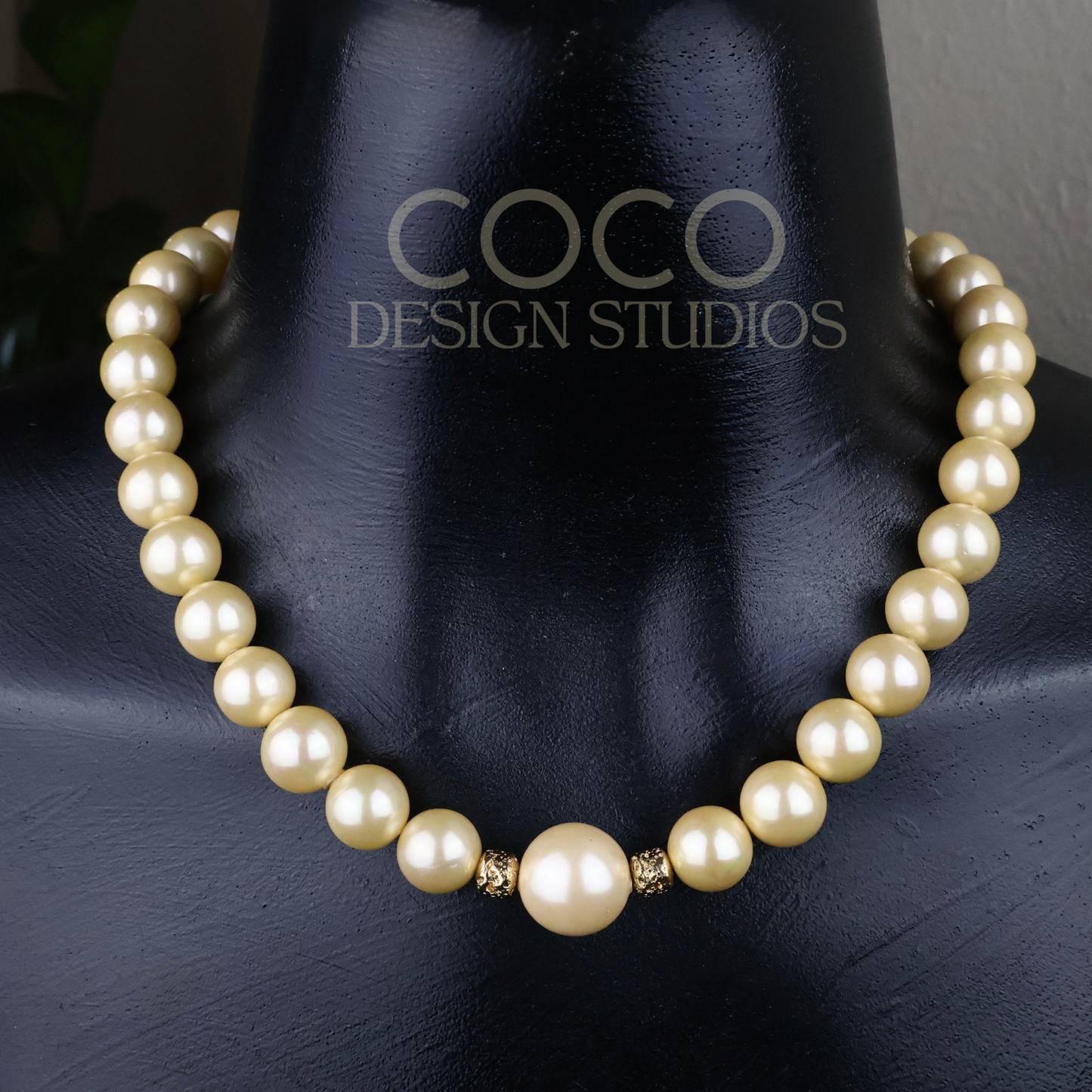 Cream Glass Pearls Necklace